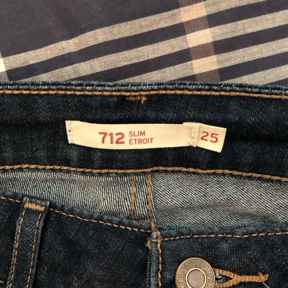 NWOT Levi’s 712 slim straight mid-rise - Picture 5 of 6